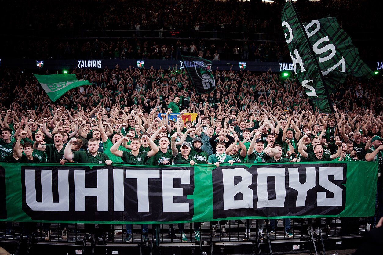 „Green White Boys“ sirgaliai „Green White Boys“ sirgaliai