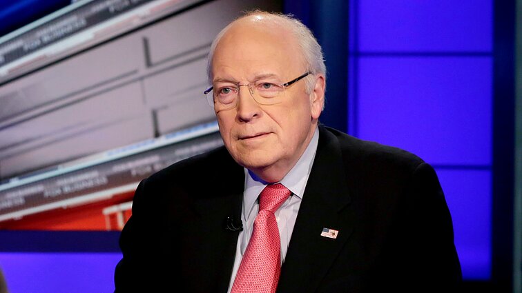 „Po jo sekė JAV nuosmukis“: amerikiečiai išlydi „blogąjį policininką“ atstojusį Cheney