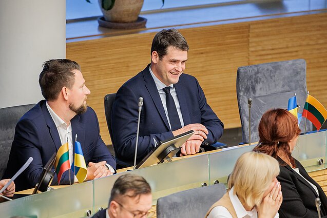 Robertas Puchovičius, Remigijus Žemaitaitis; „Nemuno aušra“