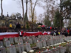 Obchody Święta Niepodległości na Cmentarzu na Rossie Obchody Święta Niepodległości na Cmentarzu na Rossie