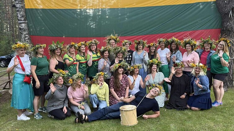 Mokytojai iš lituanistinių mokyklų tobulinosi stovykloje: čia pamatai savo darbą iš šalies