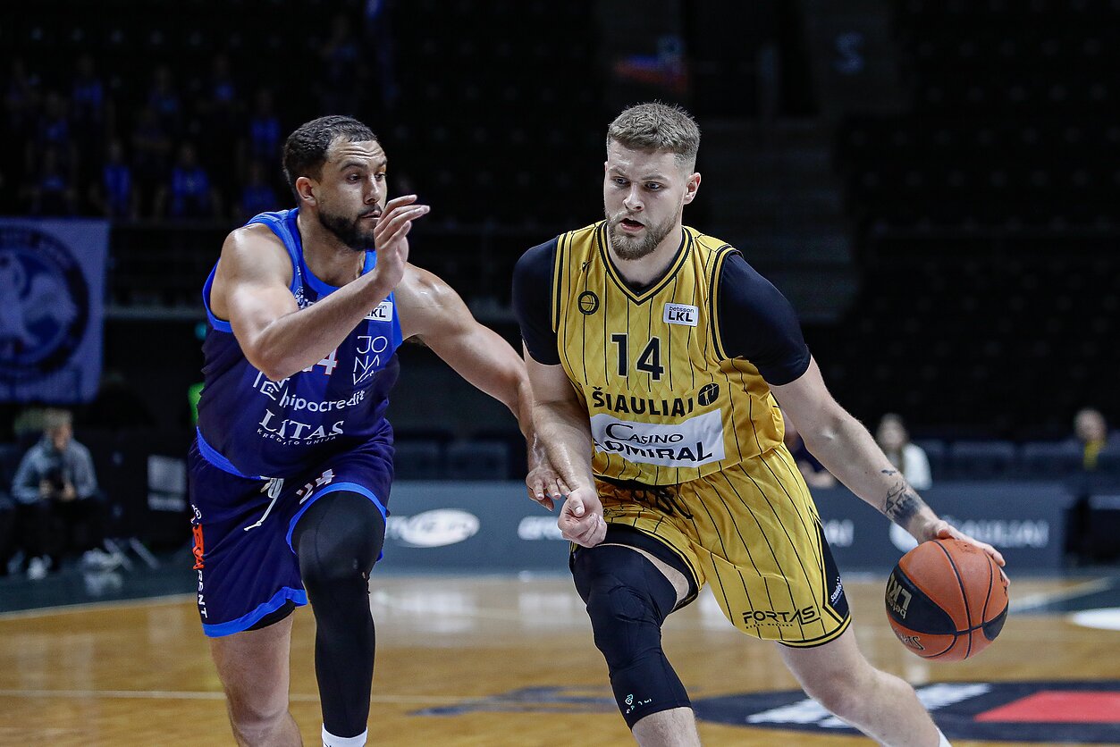 Jalenas Henry, Oskaras Pleikys, Karaliaus Mindaugo taurė: „Šiauliai“ – „Jonava“