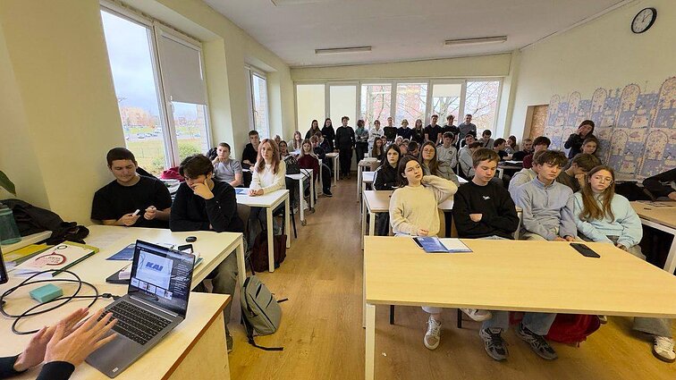 Профорієнтаціїна зустріч представників КАІ в Міжнародній українській школі Литви
