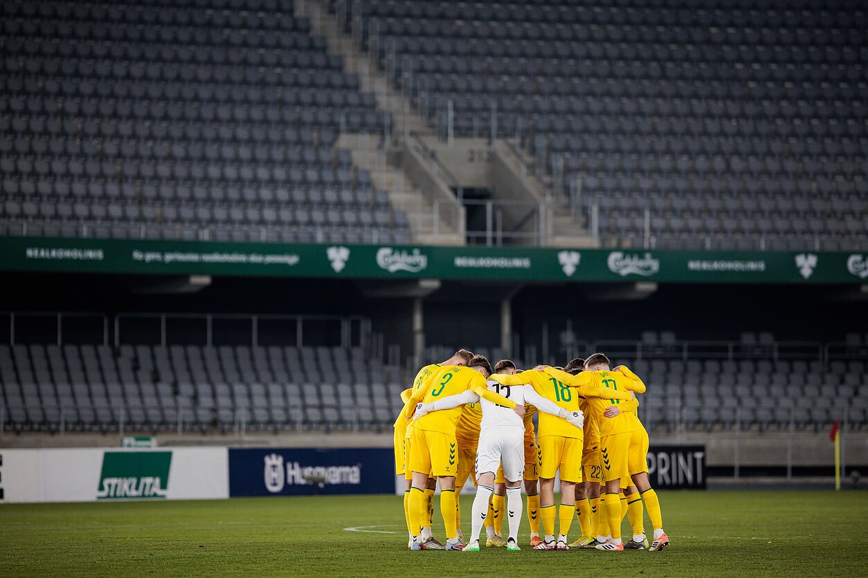 Lietuvos futbolo rinktinė Lietuvos futbolo rinktinė