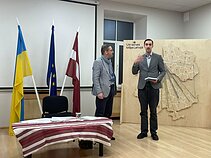 Науковець Сергій Шумило в "Українському Домі", Рига, Латвія Науковець Сергій Шумило в "Українському Домі", Рига, Латвія