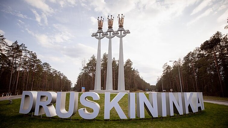 Druskininkuose – Lietuvos kultūros sostinės uždarymas: nuskambėjo „Coda. M.K.Č. ženklas“