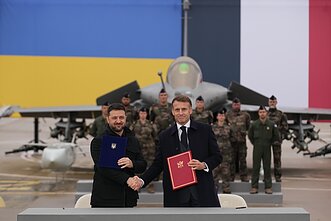 Volodymyras Zelenskis ir Emmanuelis Macronas