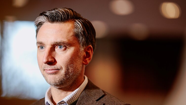 Slegiančius futbolo rinktinės metus be pergalių įvertinęs Šemberas: tikime treneriu