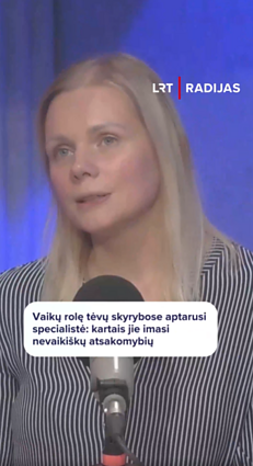 Kokią rolę tėvų skyrybose prisiima vaikai?