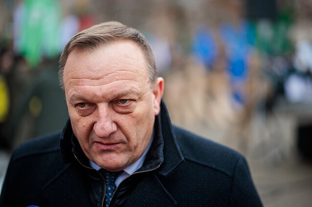 Prie Seimo įvyko pareigūnų protestas Prie Seimo įvyko pareigūnų protestas
