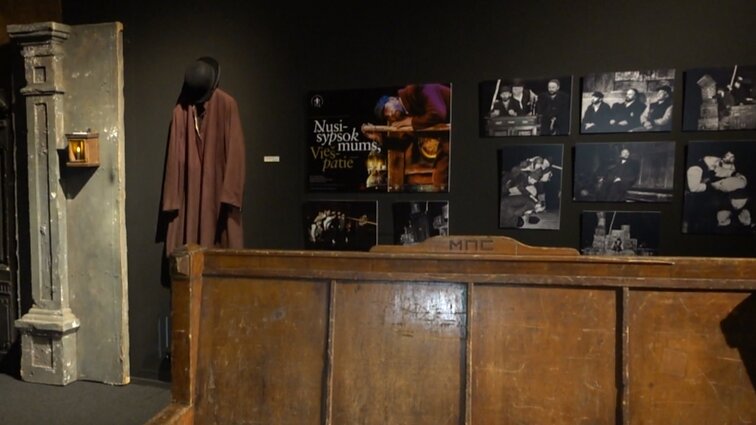 Paroda legendniam Tumino spektakliui ir pažintis su išskirtine Lietuvos menininke