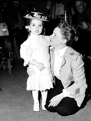 Liza Minnelli su mama Judy Garland Liza Minnelli su mama Judy Garland