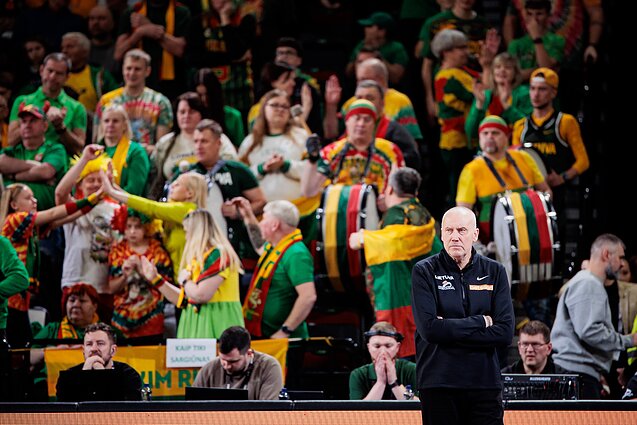 Rimas Kurtinaitis. Pasaulio krepšinio čempionato atranka: Lietuva – Italija Rimas Kurtinaitis. Pasaulio krepšinio čempionato atranka: Lietuva – Italija