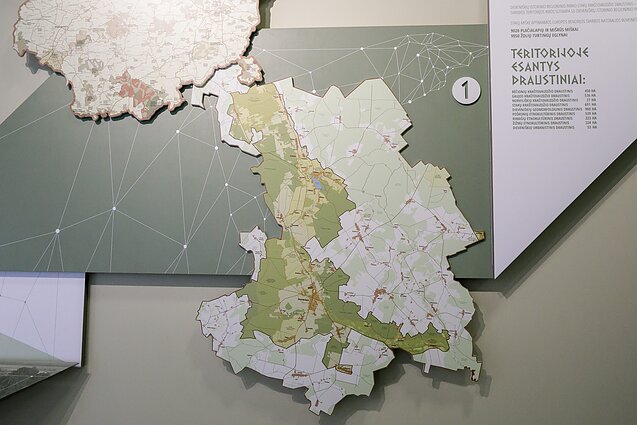 Dieveniškių istorinio regioninio parko lankytojų centras Dieveniškių istorinio regioninio parko lankytojų centras