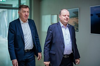 Algirdas Butkevičius, Saulius Skvernelis