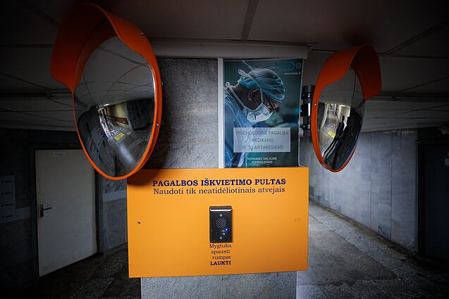 Kauno klinikų tuneliuose įrengti pagalbos iškvietimo pultai Kauno klinikų tuneliuose įrengti pagalbos iškvietimo pultai