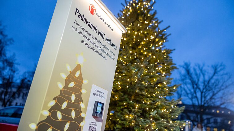 „Gelbėkit vaikus“ kviečia įžiebti gerumo eglutę: „Kas penktas vaikas – ties skurdo riba“