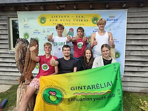 Jaunimo klubas „Gintarėliai“