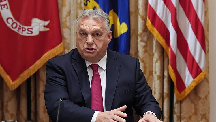 Aptarė orbanizaciją Vengrijoje: kai girdite tik vieną tikrovę, galite ten ir pasukti