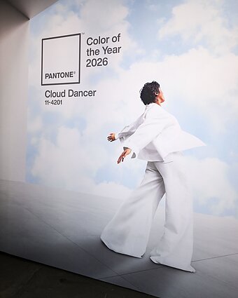 „Pantone“ 2026 metų spalva – „Cloud Dancer“