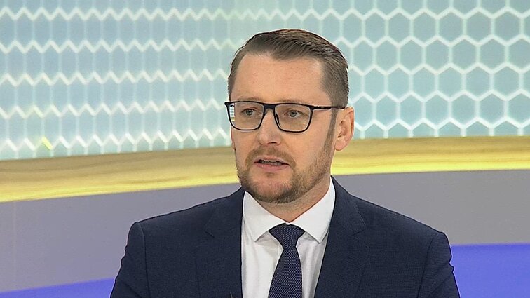 Situaciją dėl balionų virš oro uosto aptaręs Antanaitis: jei blaškysimės, nieko neišspręsim