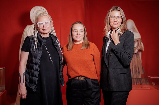 Выставка «Королева, королевство и чувства»