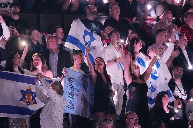 Izraelis toliau skaldo „Euroviziją“: keturios šalys atsisakė dalyvauti konkurse