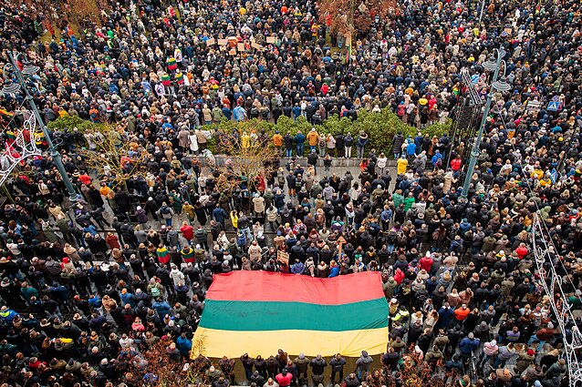 Протест «Руки прочь»