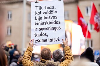 Protestas „Šalin rankas“ Protestas „Šalin rankas“