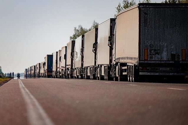 Muitinė: Baltarusijoje vis dar įstrigę 185 Lietuvos vilkikai