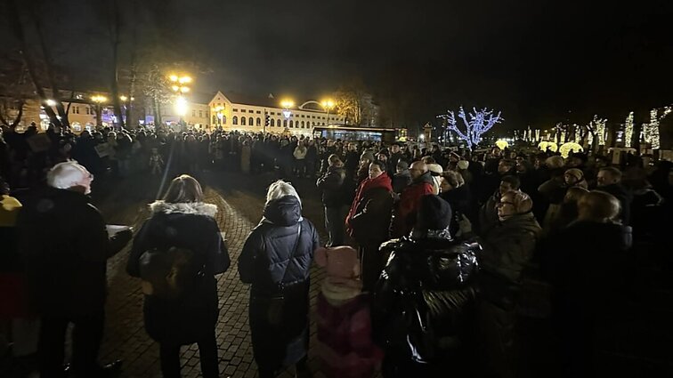 „Laisvam žodžiui yra iškilusi reali grėsmė“: protestas „Šalin rankas“ – ir Klaipėdoje