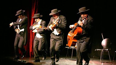 „PaGAGnini“
