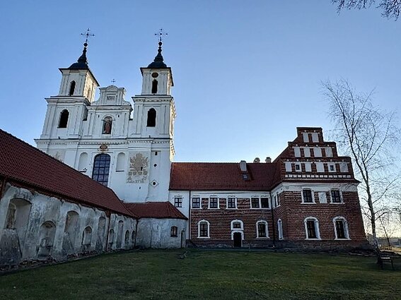 Švč. Mergelės Marijos bažnyčia ir bernardinų vienuolyno pastatas