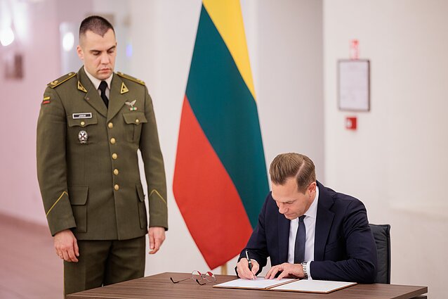 Krašto apsaugos ministerijoje pasirašyta sutartis dėl tankų „Leopard“ techninės parengties