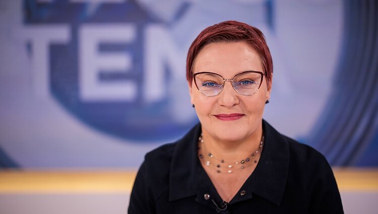 Dienos tema (su vertimu į gestų k.)