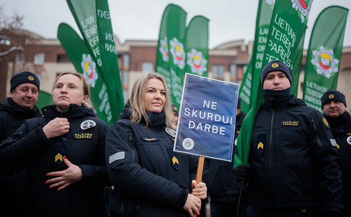 Pareigūnų profsąjungos: biudžetas – kaip kompresas sunkiam ligoniui