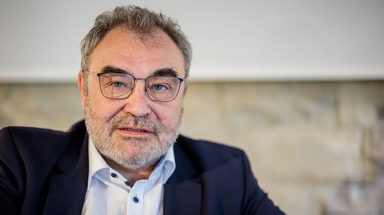 Kūris nemano, kad LRT įstatymo pataisos ką nors išspręs: tai vežimo statymas prieš arklį