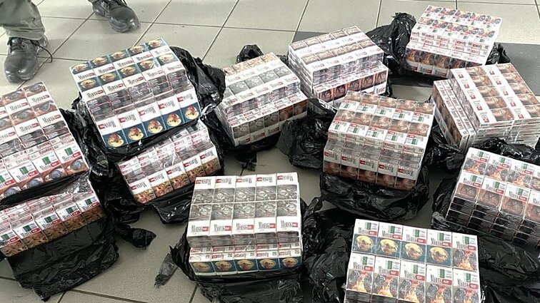 Teisėsauga skelbia apie ypač didelę operaciją: sulaikyti su kontrabanda siejami asmenys