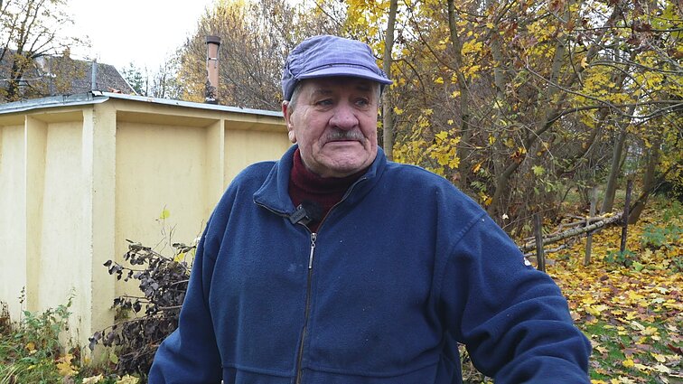 Mitus apie Pusiaukelės namų gyventojus išsklaidęs domeikavietis: „Jie labai mums padeda“