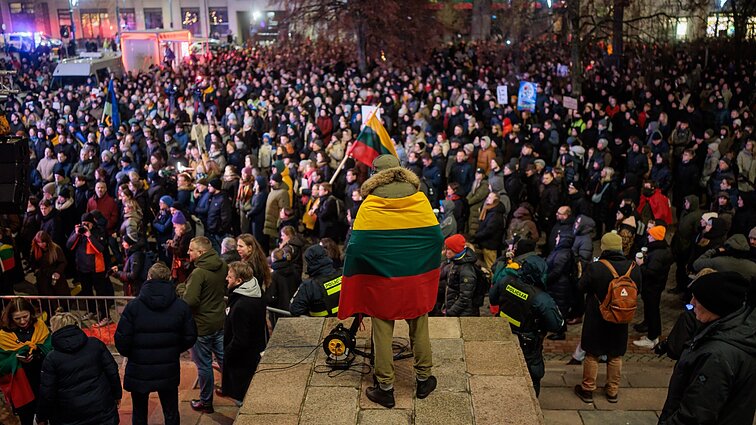 Protestas „Šalin rankas nuo laisvo žodžio“. Pirmoji diena Protestas „Šalin rankas nuo laisvo žodžio“. Pirmoji diena