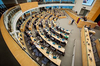 Seimo posėdis, kuriame priiminėjamos LRT įstatymo pataisos