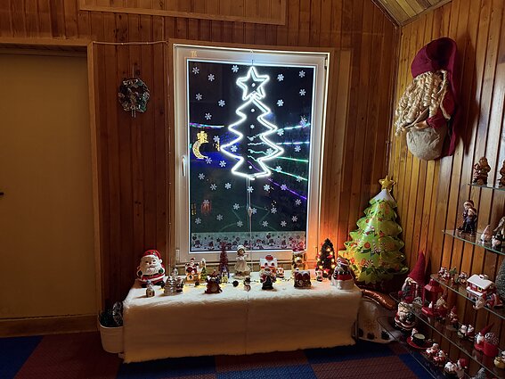 Elena and Virgilijus’ elaborately decorated home