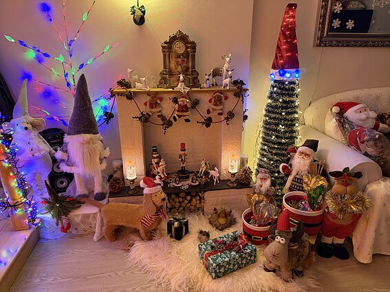 Elena and Virgilijus’ elaborately decorated home