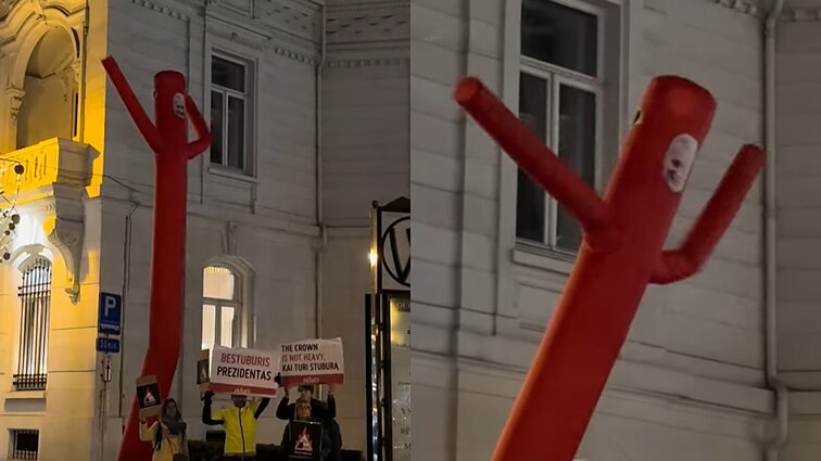 Pasivijo ir užsienyje: prie Nausėdos viešbučio Briuselyje – bestuburio instaliacija