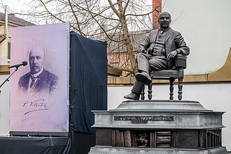 Monument to Petras Vileišis in Kaunas