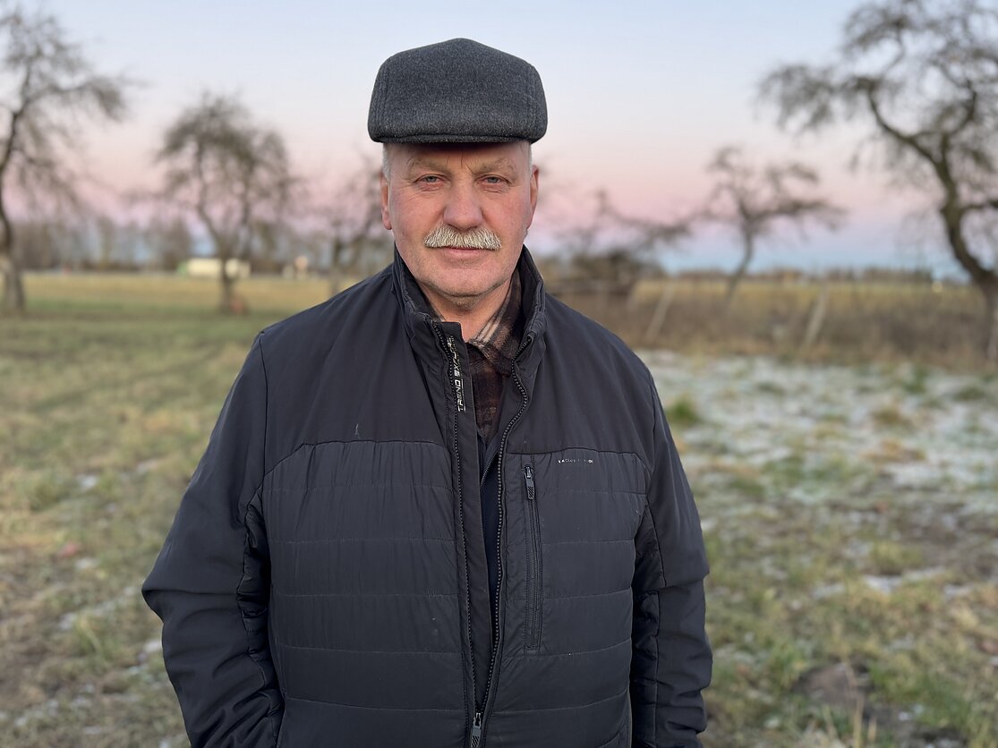 Prie autostrados ūkininkaujantis 63-ejų Audronis iš Raseinių rajono Prie autostrados ūkininkaujantis 63-ejų Audronis iš Raseinių rajono