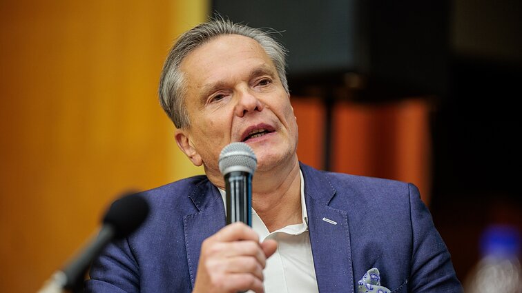 Bajarūnas: kad ir kaip pasibaigs karas Ukrainoje, visada turėsime vulkaną šalia