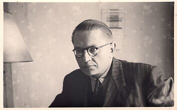 Bronys Raila. 1948 m. Paryžius Bronys Raila. 1948 m. Paryžius