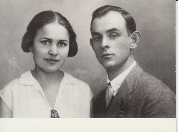 Salomėja Nėris, Bronius Zubrickas. 1929 m. Salomėja Nėris, Bronius Zubrickas. 1929 m.
