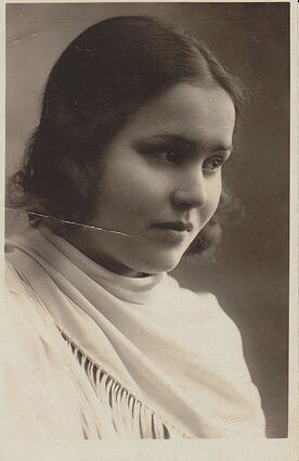 Salomėja Nėris 1928–1930 m. Salomėja Nėris 1928–1930 m.